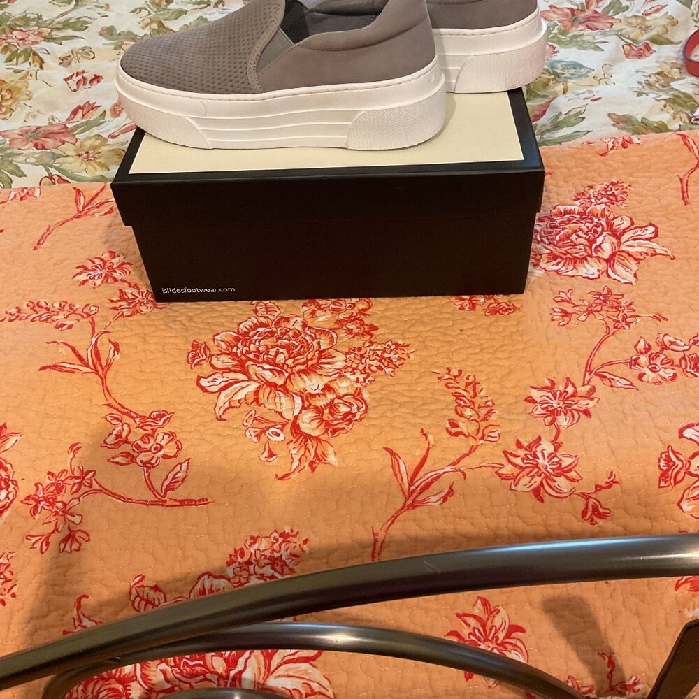 New JSlides Platform Sneakers